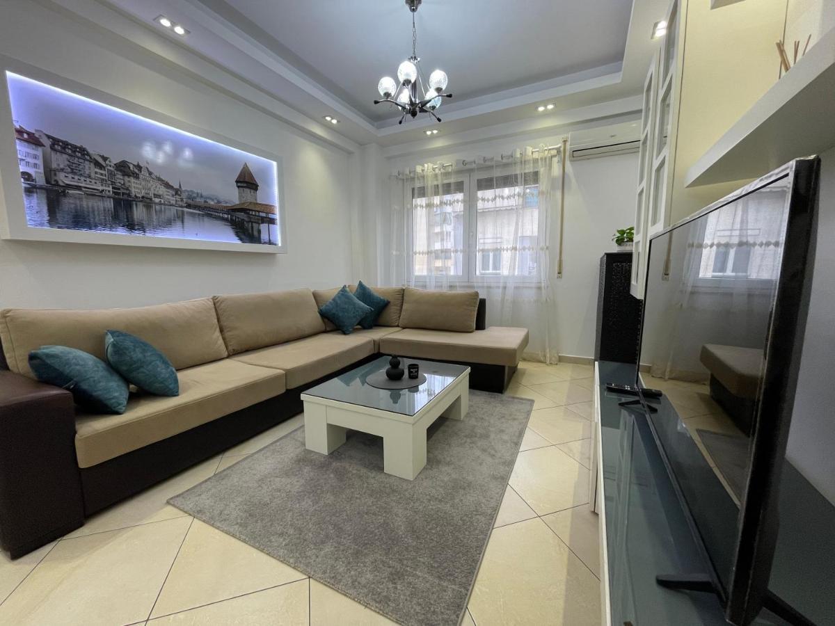 New Bazaar-apartment 2 Leilighet Tiranë